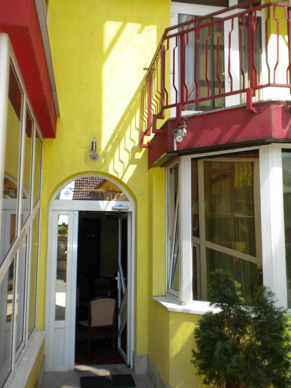 Hotel Ary Cluj Napoca Bagian luar foto