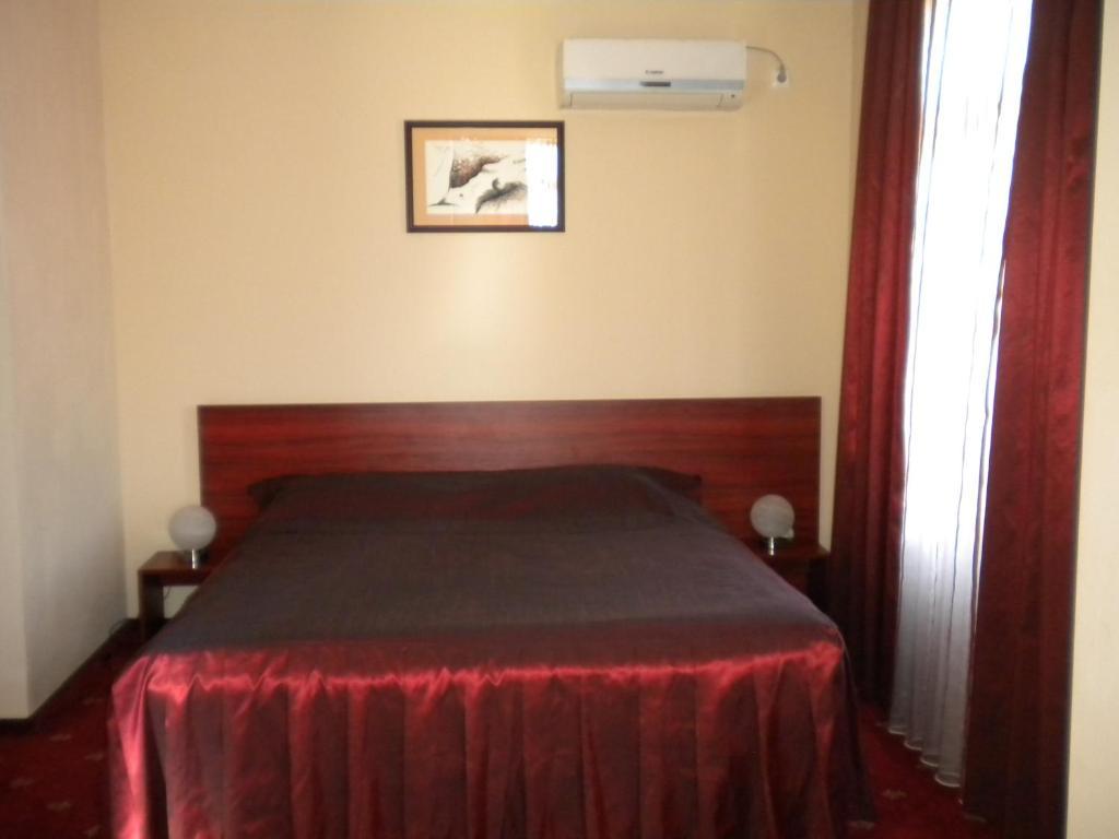 Hotel Ary Cluj Napoca Bagian luar foto