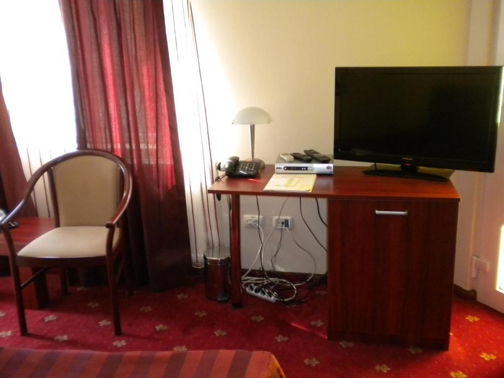 Hotel Ary Cluj Napoca Ruang foto
